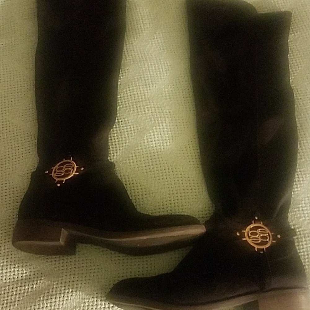Bebe boots